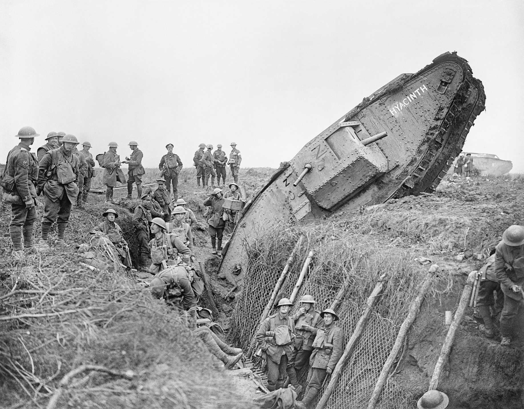 Failure of a tank to cross an anti-tank trench 